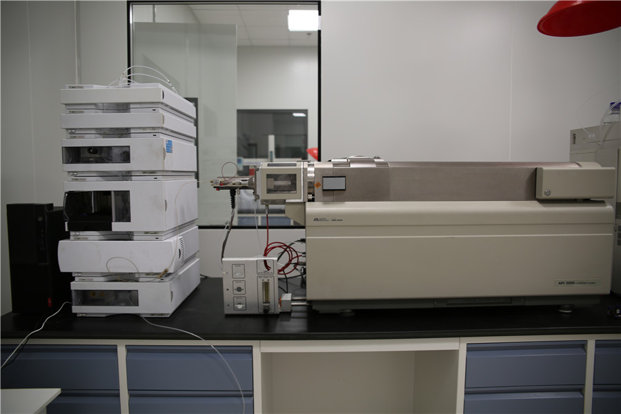 LC-MS实验室(图1)